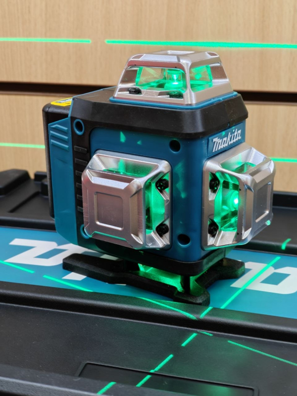 Лазерный уровень Makita 4D