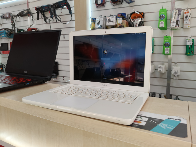Ноутбук Apple Pro 11
