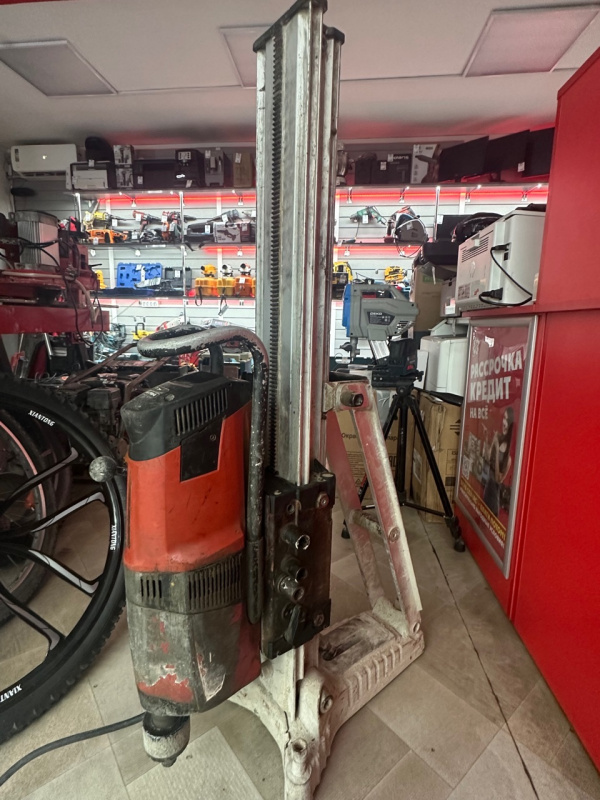 Установка алмазного бурения Hilti DD 200