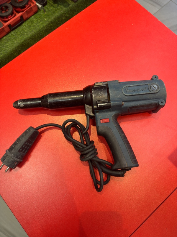 Заклепочник Time-Proof TAC500A