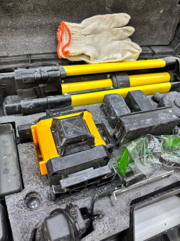 Лазерный уровень Dewalt 4d