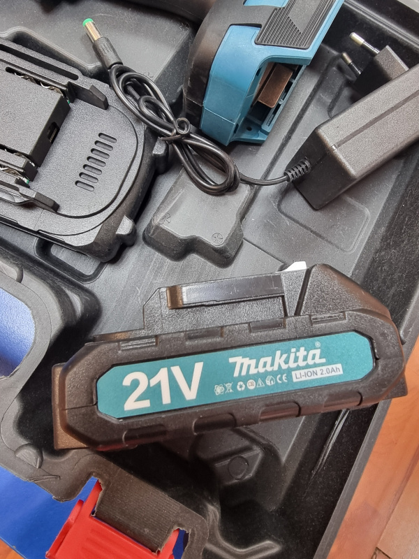Воздуходувки Makita 21V